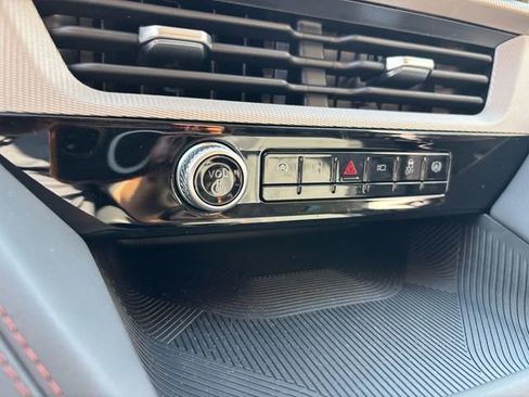 Used 2026 Ford Explorer Active RWD image 27