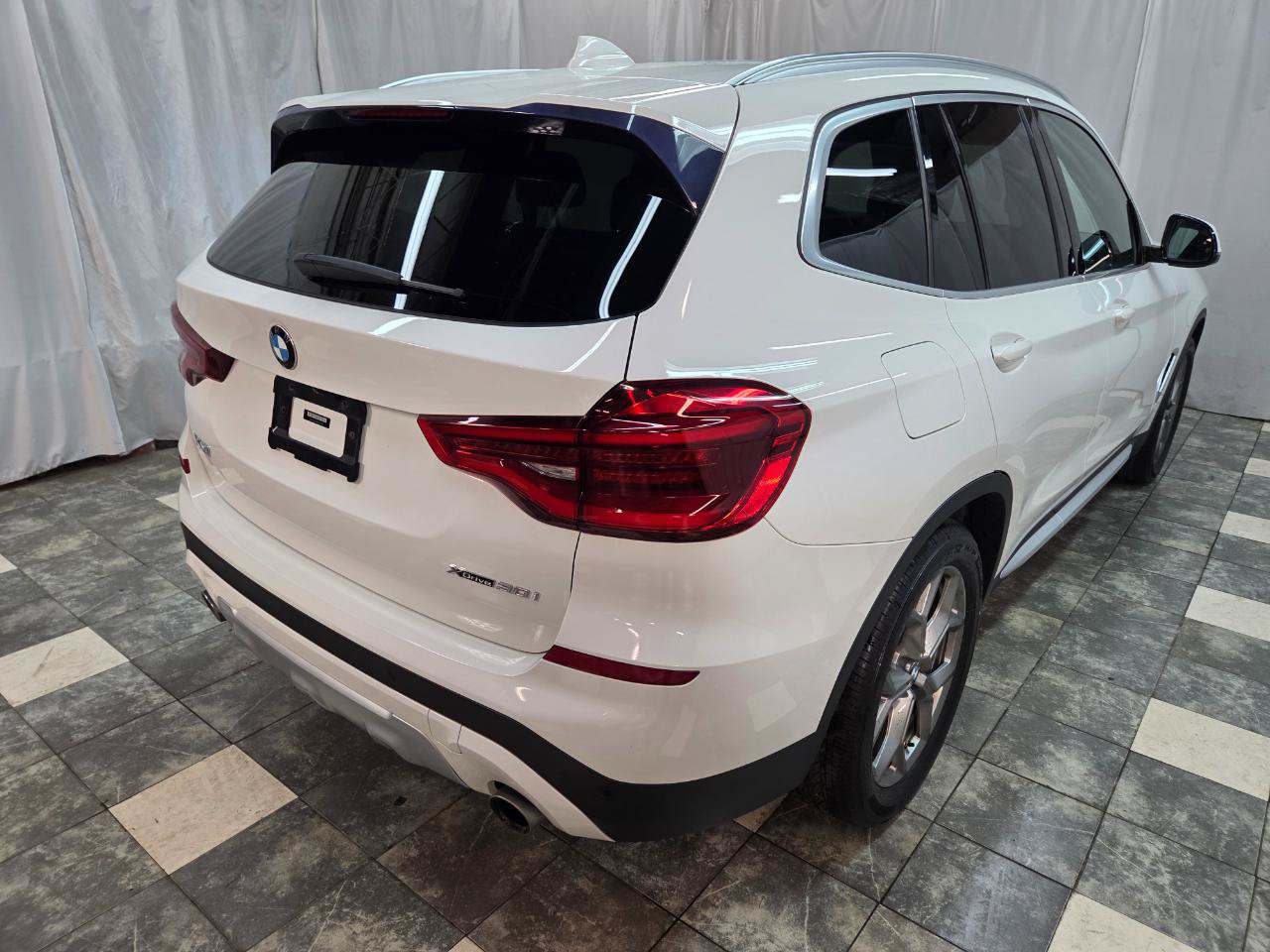 Used 2020 BMW X3 xDrive30i AWD/4WD image 5