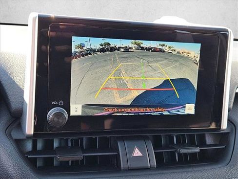 Used 2023 Toyota RAV4 XLE FWD image 12