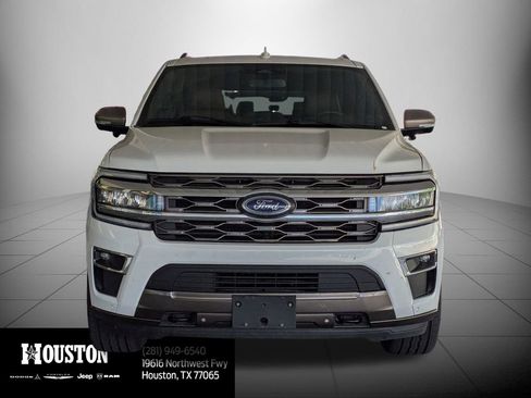 Used 2024 Ford Expedition King Ranch image 9