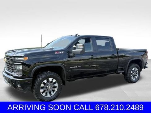 Used 2024 Chevrolet Silverado 2500 Custom w/ Custom Value Package AWD/4WD image 1