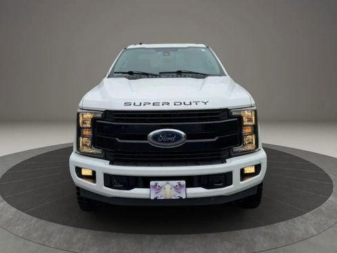 Used 2019 Ford F250 Lariat AWD/4WD image 3