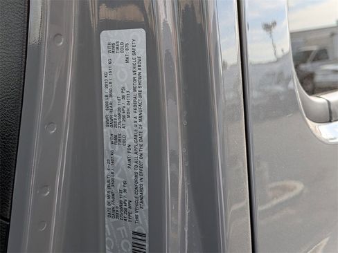 Used 2023 Jeep Wrangler Unlimited Sahara image 33