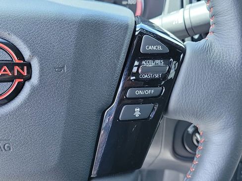Used 2025 Nissan Frontier PRO-4X w/ Pro Convenience Package image 24