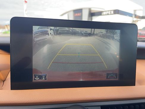 Used 2023 Lexus IS 300 w/ Comfort Package image 27