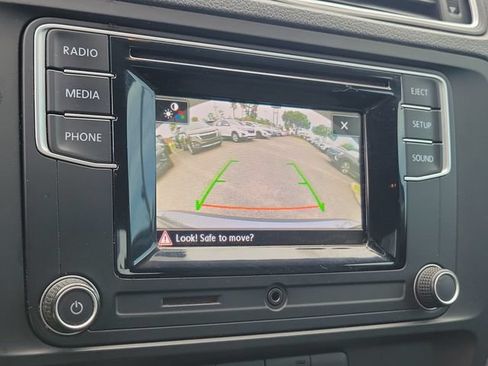 Used 2017 Volkswagen Jetta S FWD image 29