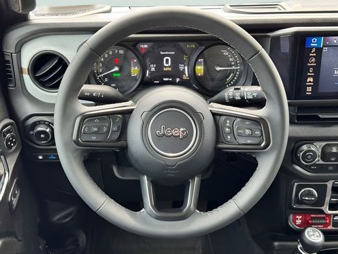 Used 2025 Jeep Wrangler Unlimited Sport S 4xe AWD/4WD image 19