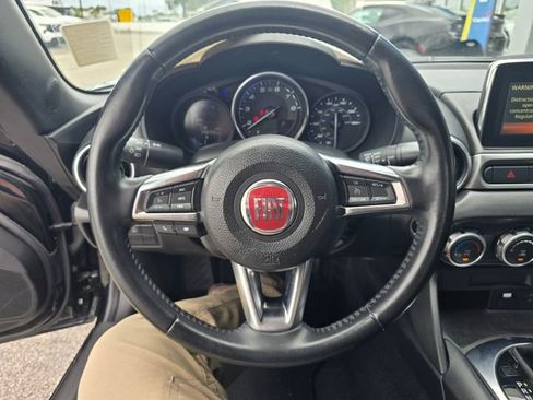Used 2020 FIAT 124 Spider Classica w/ Technology Group RWD image 14