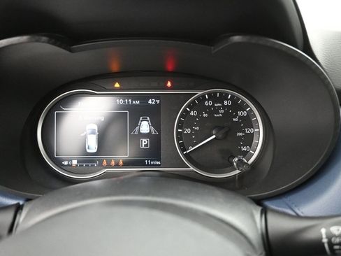 New 2025 Nissan Versa SV w/ Trunk Package image 15