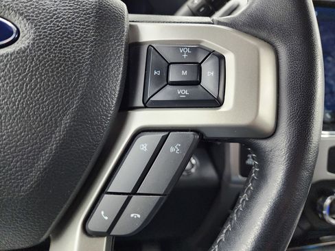 Used 2022 Ford F250 Lariat w/ Tremor Off-Road Package image 18