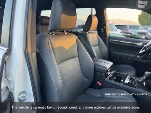 Used 2020 Lexus GX 460 Premium AWD/4WD image 15