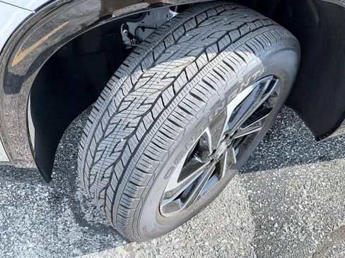 New 2026 Buick Enclave Sport Touring w/ Power Package image 24