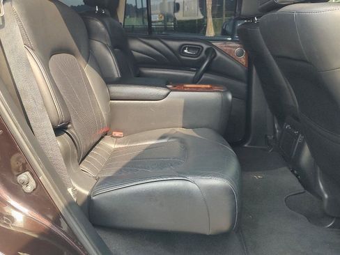 Used 2015 INFINITI QX80 4WD w/ Deluxe Technology Package image 26