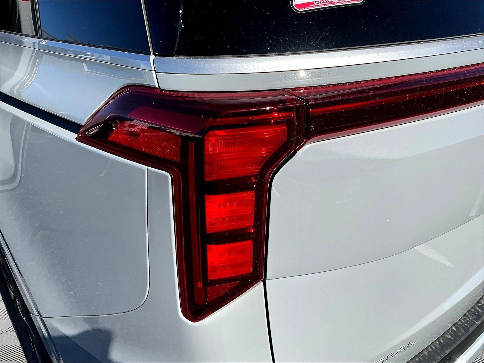 New 2027 Kia Carnival LXS FWD image 14