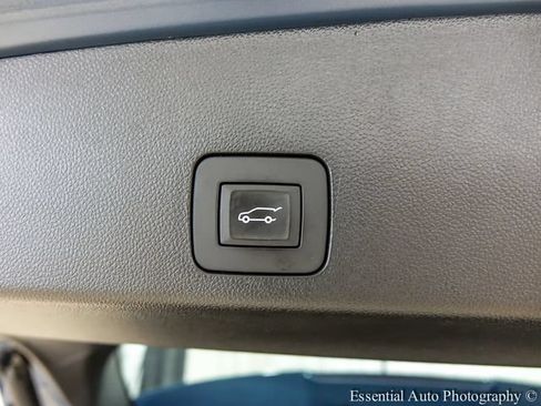 Certified 2024 Buick Encore GX Preferred w/ Comfort Package FWD image 21