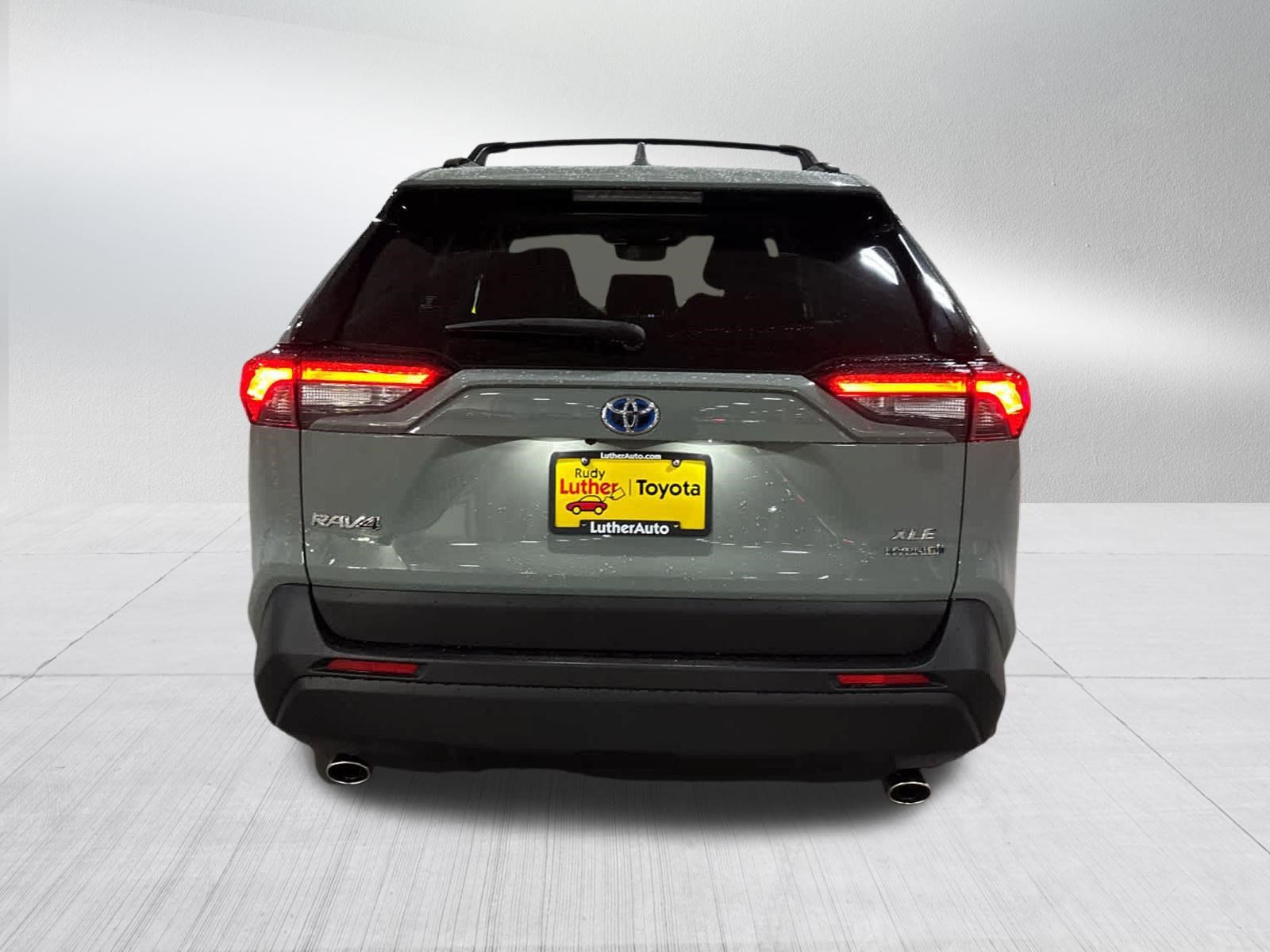 Certified 2021 Toyota RAV4 XLE w/ Convenience Package AWD/4WD image 5
