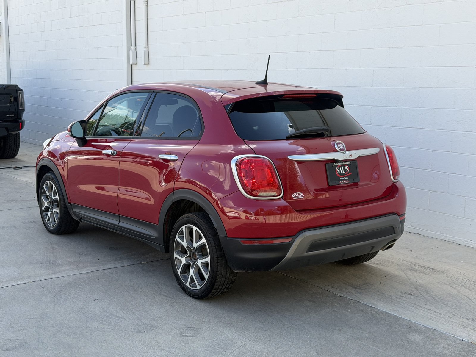 Used 2018 FIAT 500X Trekking w/ Cold Weather Package FWD image 7