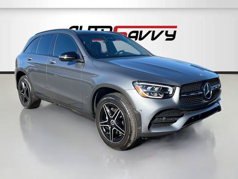 Used 2021 Mercedes-Benz GLC 300 4MATIC image 1