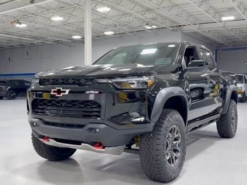 New 2026 Chevrolet Colorado ZR2 w/ Technology Package image 24