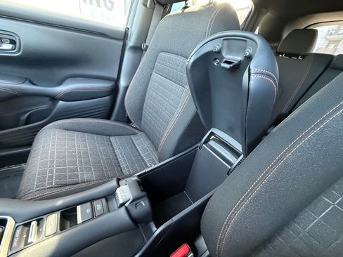 Used 2023 Honda HR-V Sport image 26