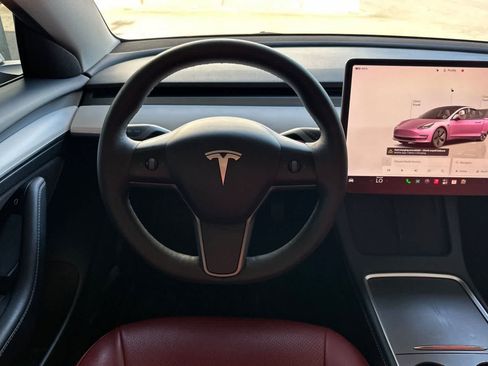 Used 2023 Tesla Model 3 Standard Range RWD image 16