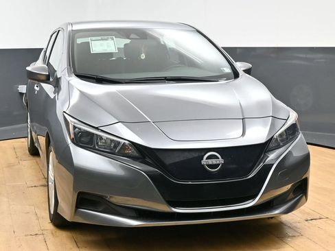 Used 2023 Nissan Leaf S FWD image 4