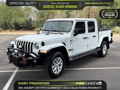 Used 2023 Jeep Gladiator Sport AWD/4WD image 3