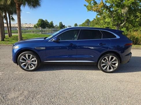 Used 2022 Jaguar F-PACE S AWD/4WD image 2