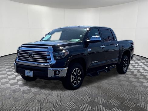 Used 2019 Toyota Tundra Limited w/ Limited Premium Package AWD/4WD image 3
