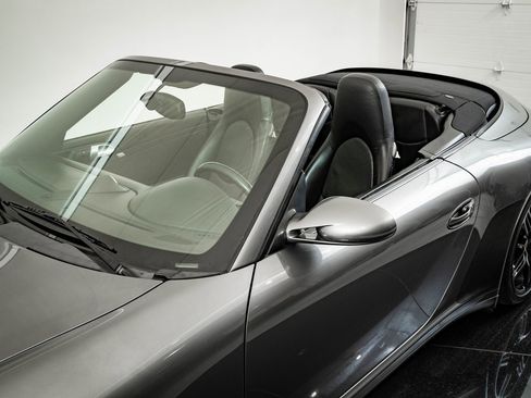 Used 2007 Porsche 911 Carrera 4S image 25