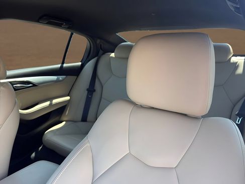 Certified 2024 Cadillac CT5 Luxury w/ Cold Weather Package RWD image 9