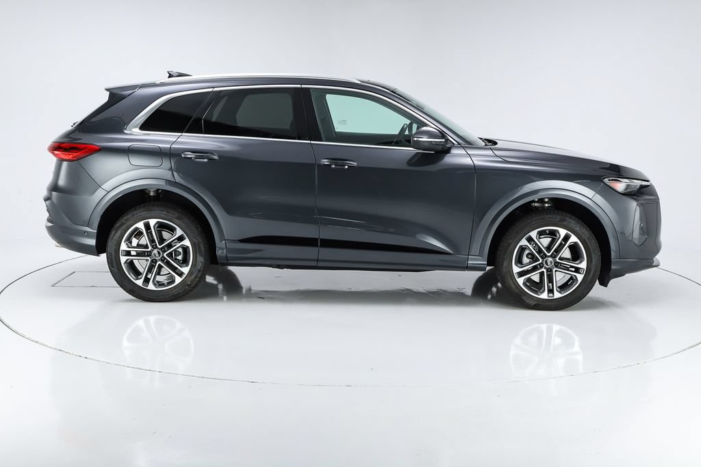 Used 2025 Audi Q5 Premium AWD/4WD image 56