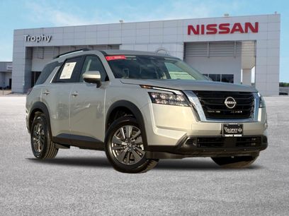 Certified 2024 Nissan Pathfinder SV