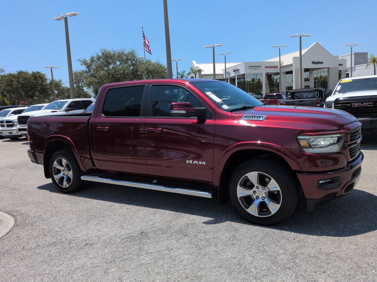 Used 2022 RAM 1500 Laramie w/ Sport Appearance Package AWD/4WD image 2