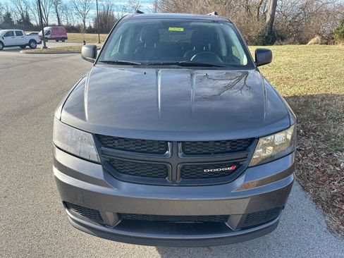 Used 2018 Dodge Journey SE w/ Popular Equipment Group image 14