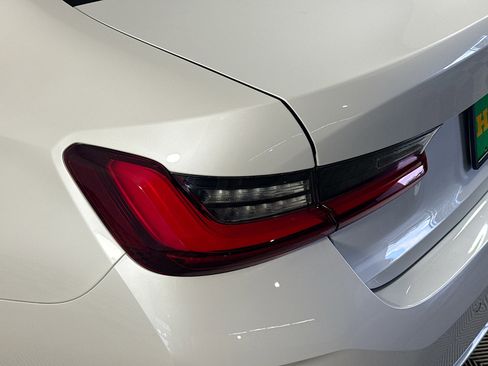 Used 2024 BMW 330i Sedan w/ Convenience Package image 36