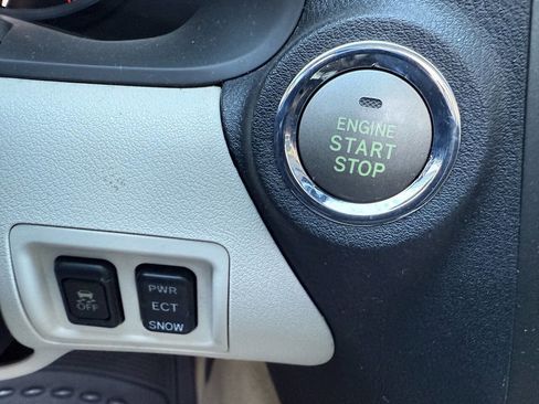 Used 2010 Lexus IS 250C image 39