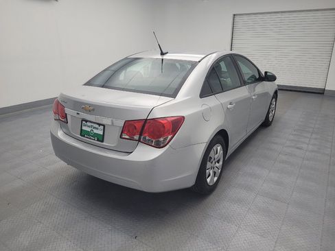 Used 2014 Chevrolet Cruze LS FWD image 9