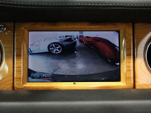 Used 2010 Rolls-Royce Phantom Coupe RWD image 34