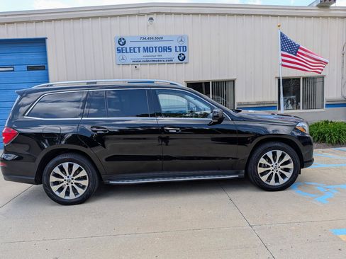 Used 2019 Mercedes-Benz GLS 450 4MATIC image 12
