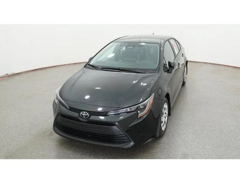 New 2026 Toyota Corolla LE FWD image 21