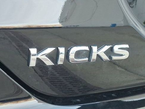 Used 2025 Nissan Kicks Play S FWD image 30