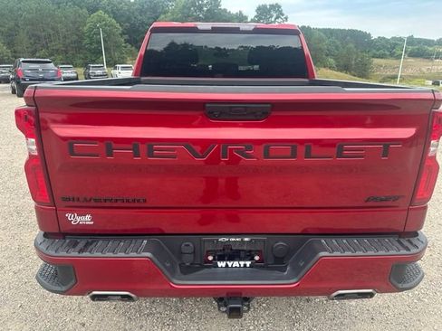 Used 2024 Chevrolet Silverado 1500 RST AWD/4WD image 7