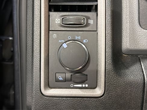 Used 2016 RAM 2500 Tradesman w/ Chrome Appearance Group AWD/4WD image 20