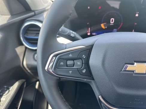 New 2026 Chevrolet Trax LT w/ Driver Confidence Package FWD image 16