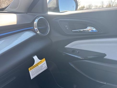 New 2026 Chevrolet Trax LT FWD image 26