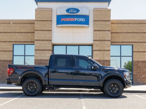 Used 2025 Ford F150 Raptor AWD/4WD image 5