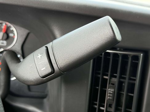 New 2025 Chevrolet Express 3500 Extended image 16