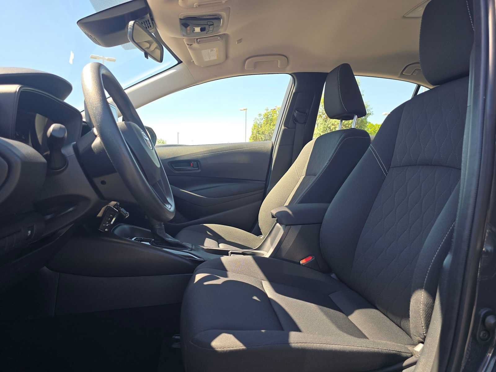 Certified 2025 Toyota Corolla LE FWD image 20
