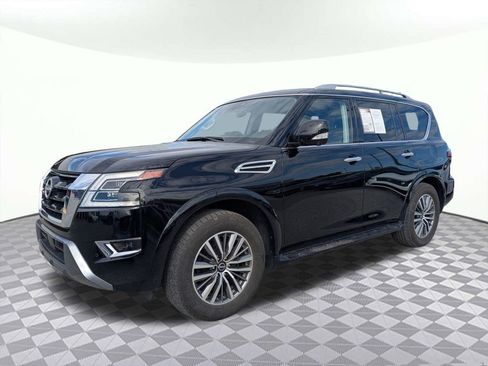 Used 2024 Nissan Armada SL w/ Captain's Chairs Package image 7